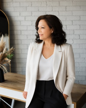 Fabiana Reyes — Founding Attorney, Juris Immigration
